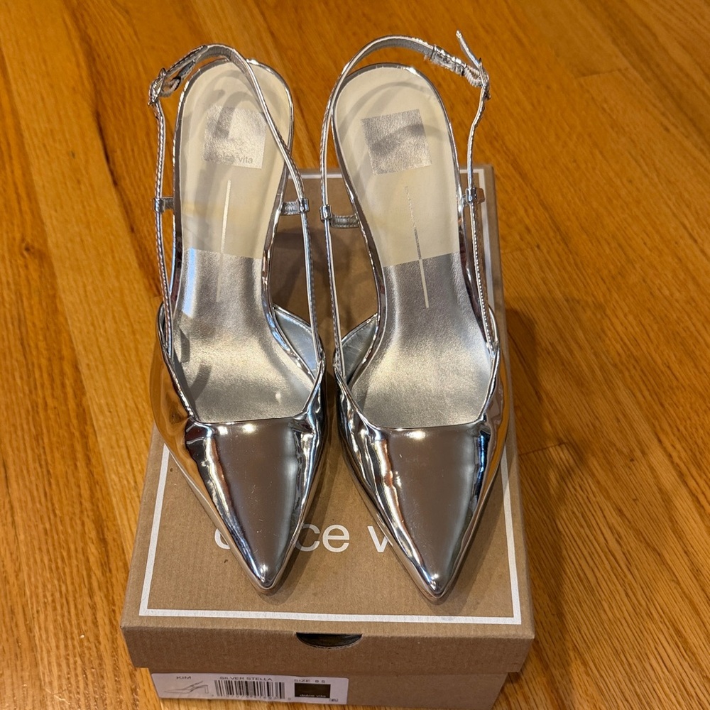 NWB Dolce Vita Kim Silver Stella Slingback Heels